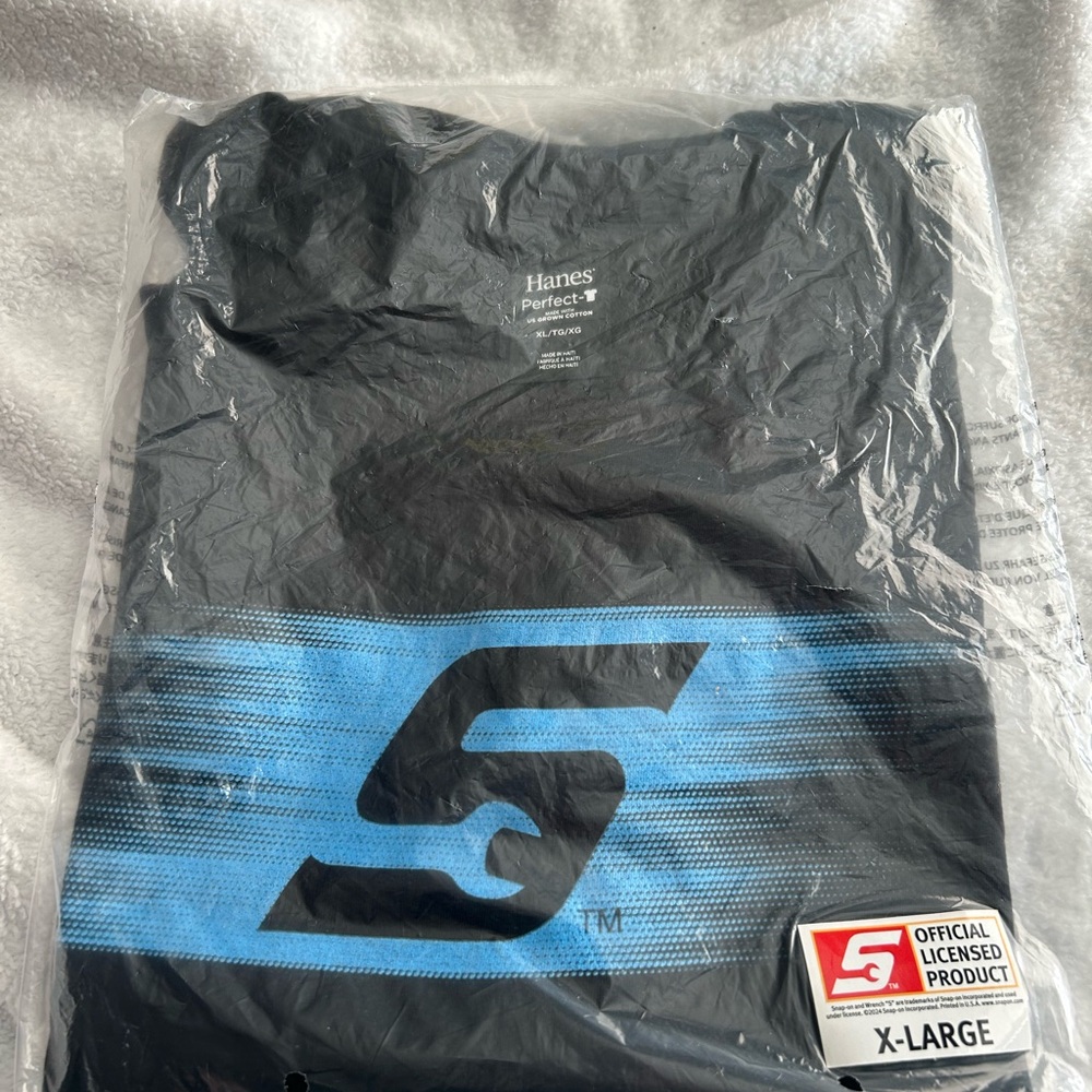 Hanes Snap-on Black and Blue Men's Shirt